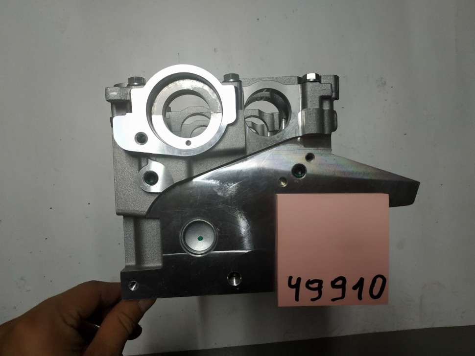 Hemen Головка блока VW,AUDI,SEAT,SKODA 2.0 TDI 16V,2.0 CNEA.CFFA.CFFB (HD49910) [70049910] на Автозапчасти Автозапчасти