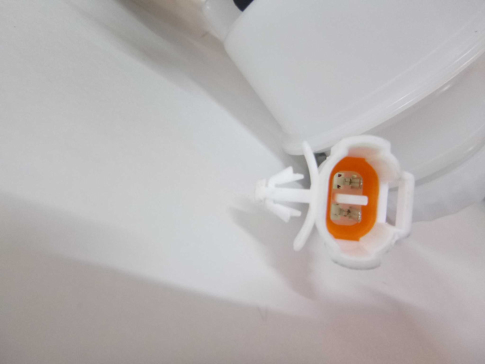 Great Wall Цилиндр тормозной главный c бачком под abs Hover, 2 отверстия (3505100-K00-B1) [70044914] на Great Wall (Грейт Волл) для китайских авто
