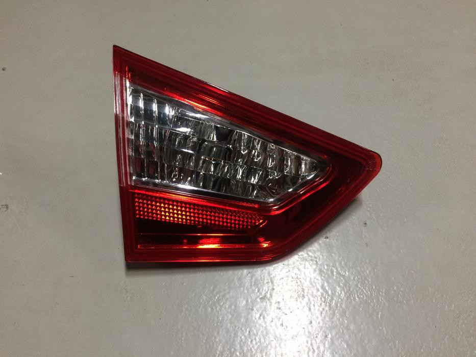 Changan Фонарь задний левый на крышку CS35 (S101036-0300) [70039076] на Changan (Чанган) для китайских авто